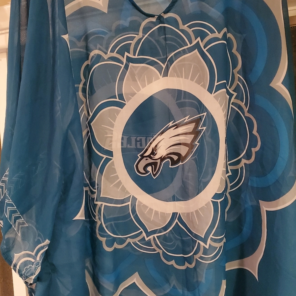 NFL Eagles smock OS